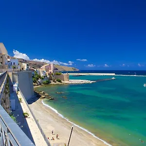  Apartment Balconi Sul Mare