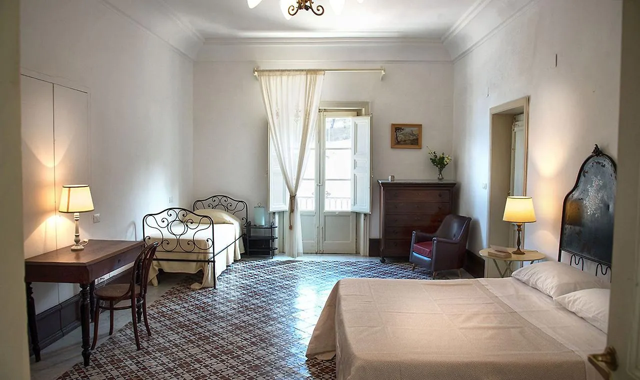 Villa La Tonnara Di Scopello à Scopello  Hébergement de vacances